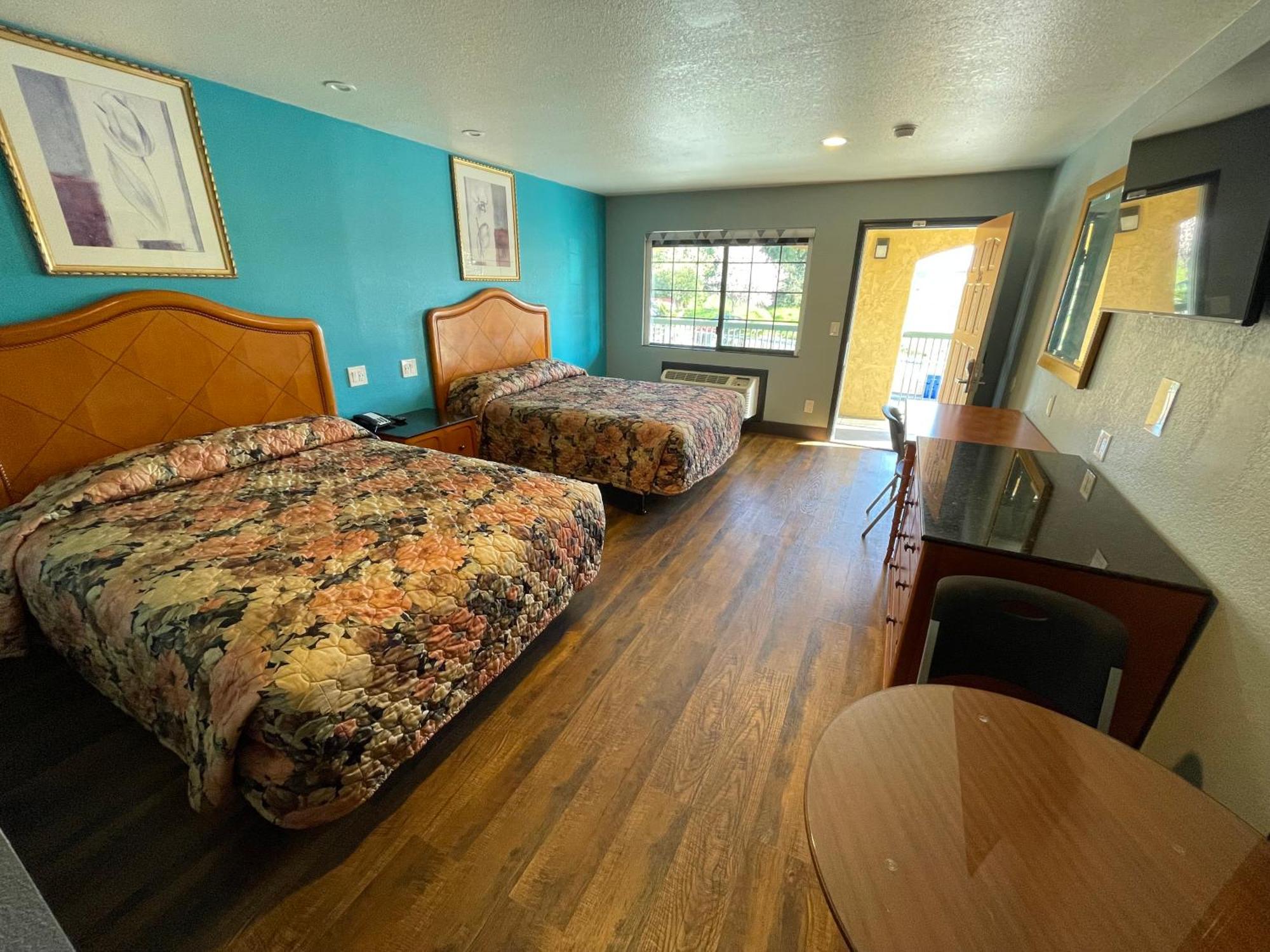 Travelers Inn Castro Valley Buitenkant foto